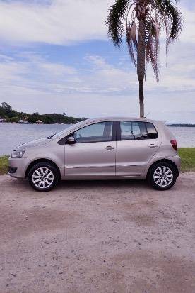 VOLKSWAGEN FOX 1.6 MI HIGHLINE 8V FLEX 4P MANUAL VOLKSWAGEN FOX 1.6 MI HIGHLINE 8V FLEX 4P MANUAL